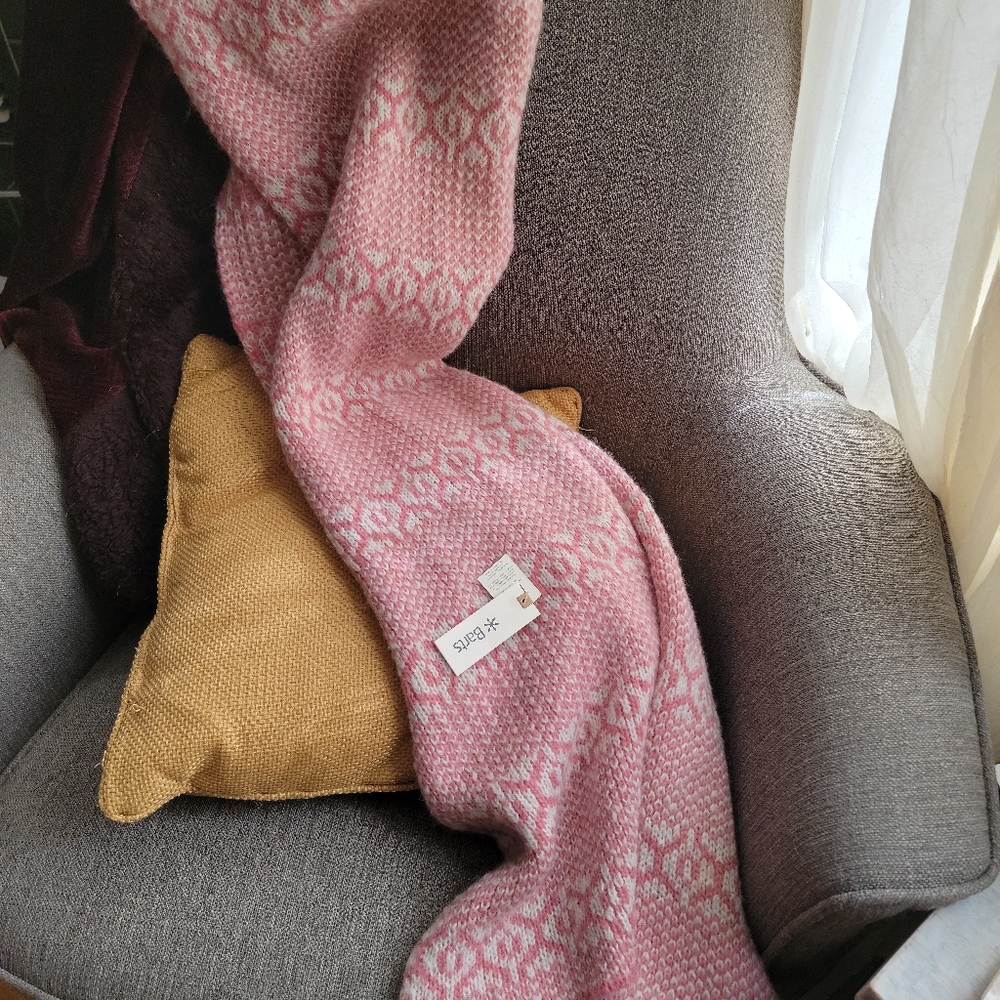 Barts Oversized Nordic Piave Scarf - Picture 2 of 4